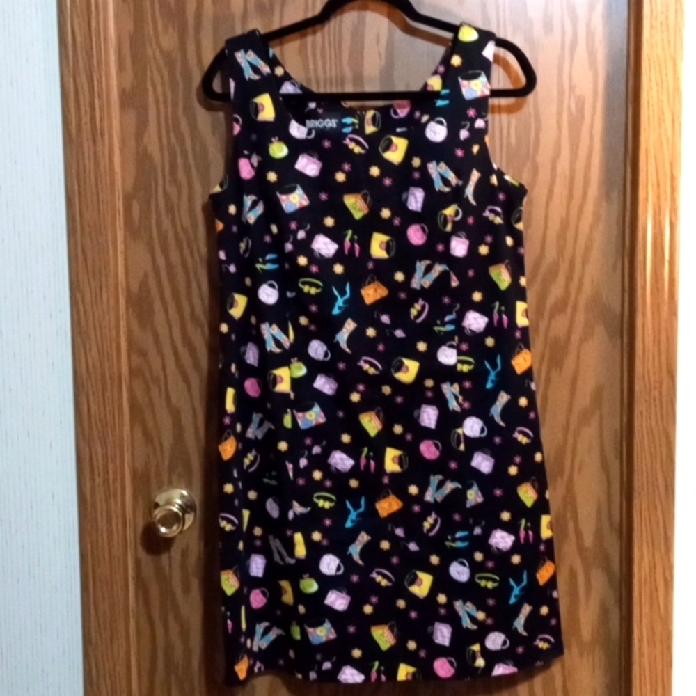 BRIGGS New York purses, belts, and shoes shift dress.